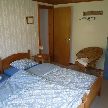 Eggli Apartment